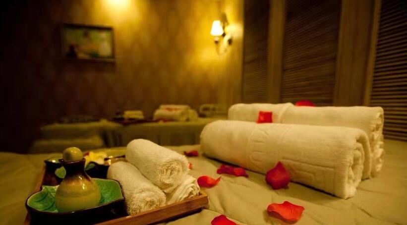 郑州高端水疗spa会馆就这样带着清风月静抚慰了光阴悲喜